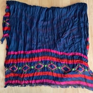 Scarf with red pink and green design